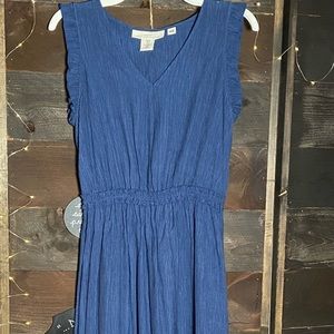 Navy blue sleeveless flared dress